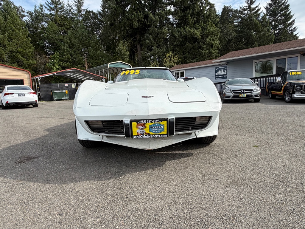 Photo 3 of this CHEVROLET CORVETTE
