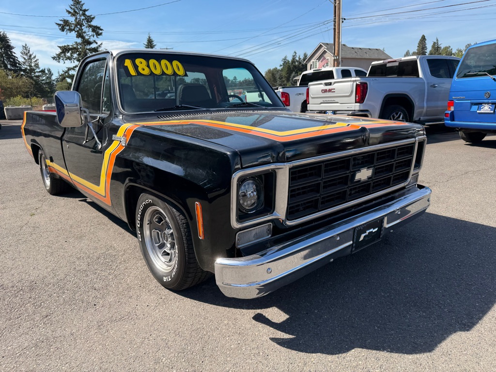 Photo 10 of this CHEVROLET C-10