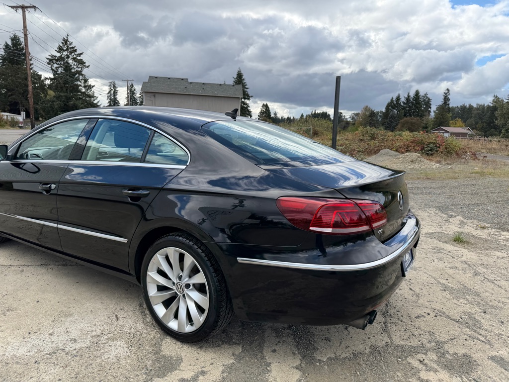 Photo 33 of this VOLKSWAGEN CC