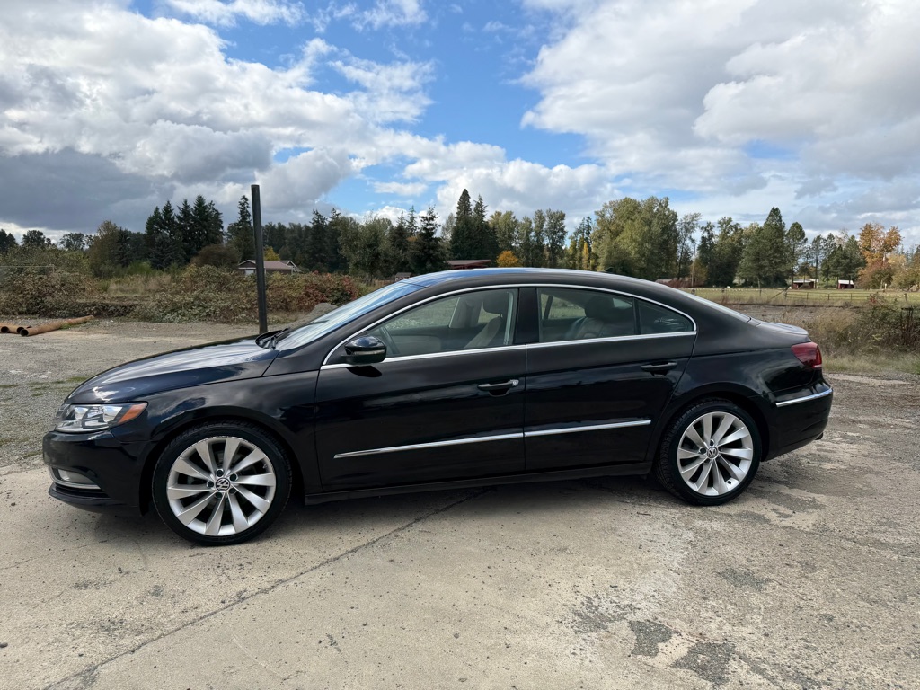Photo 28 of this VOLKSWAGEN CC