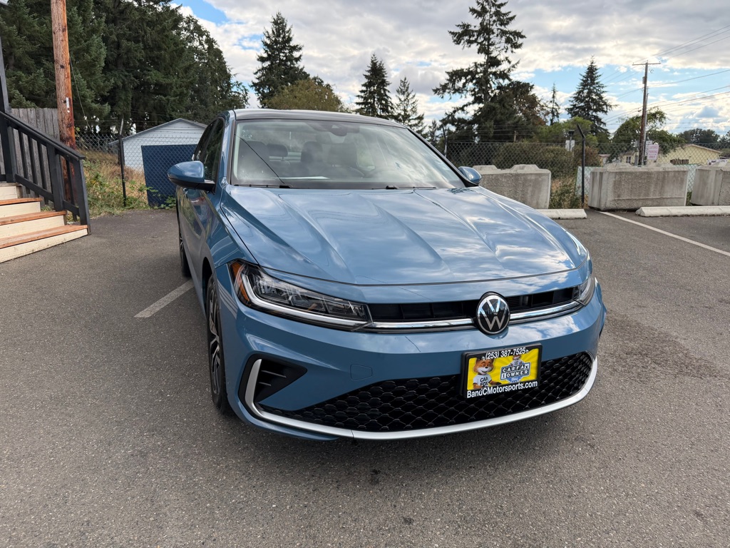 Photo 19 of this VOLKSWAGEN JETTA