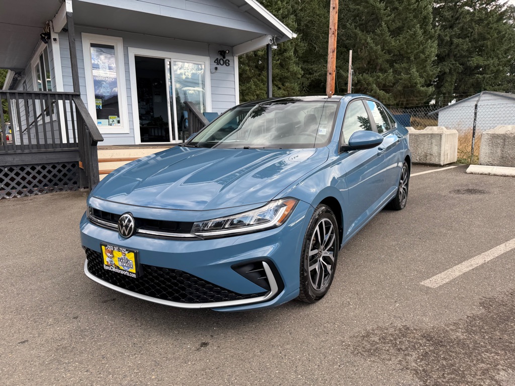 Photo 15 of this VOLKSWAGEN JETTA