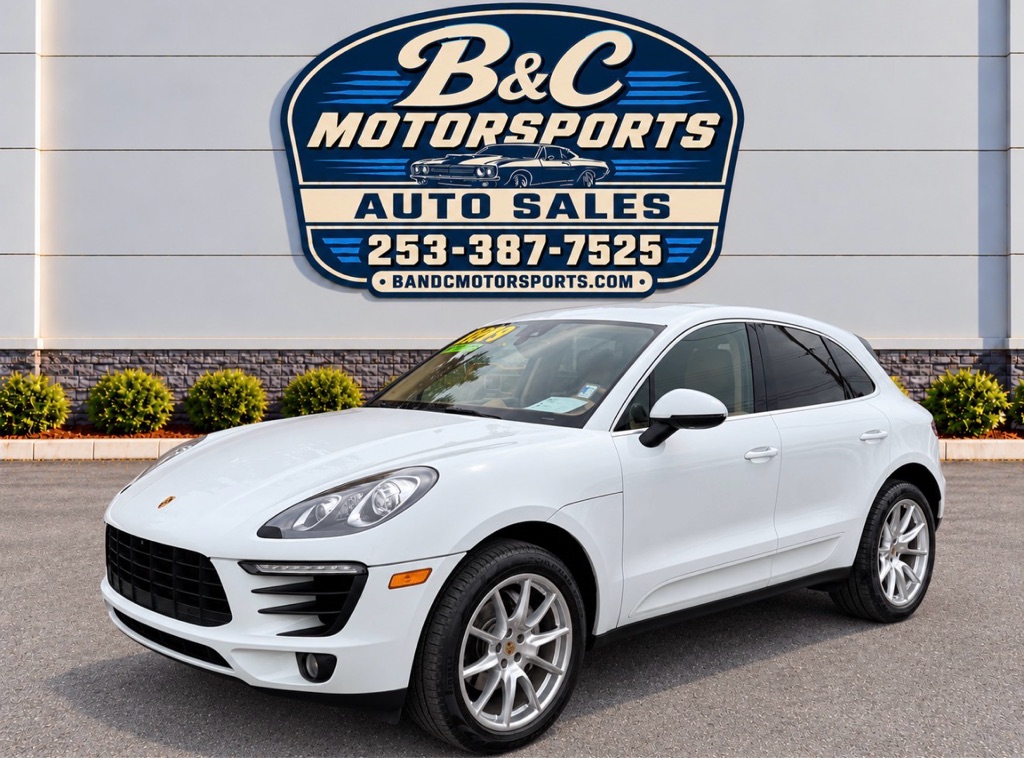 Photo 62 of this PORSCHE MACAN