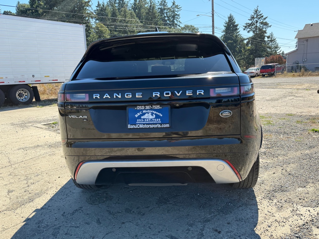 Photo 19 of this LAND ROVER RANGE ROVER VEL