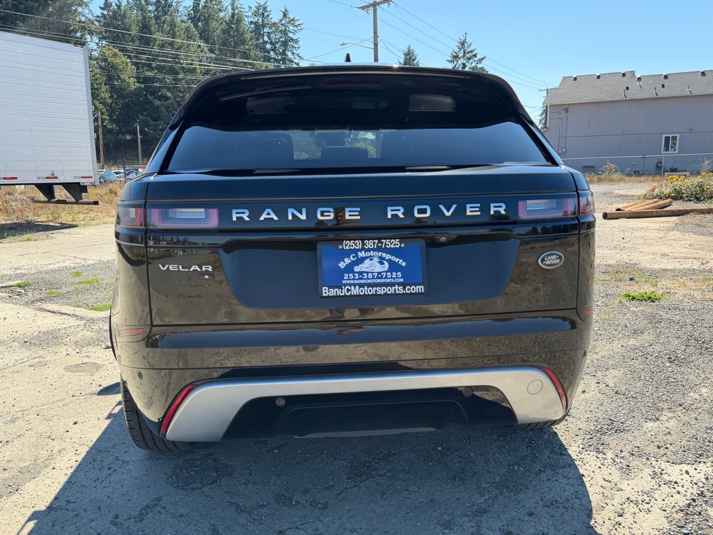 Photo 18 of this LAND ROVER RANGE ROVER VEL