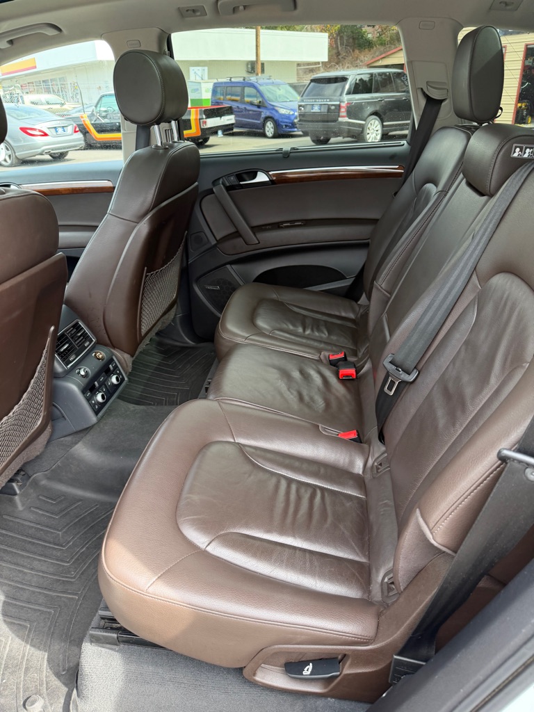 Photo 7 of this AUDI Q7