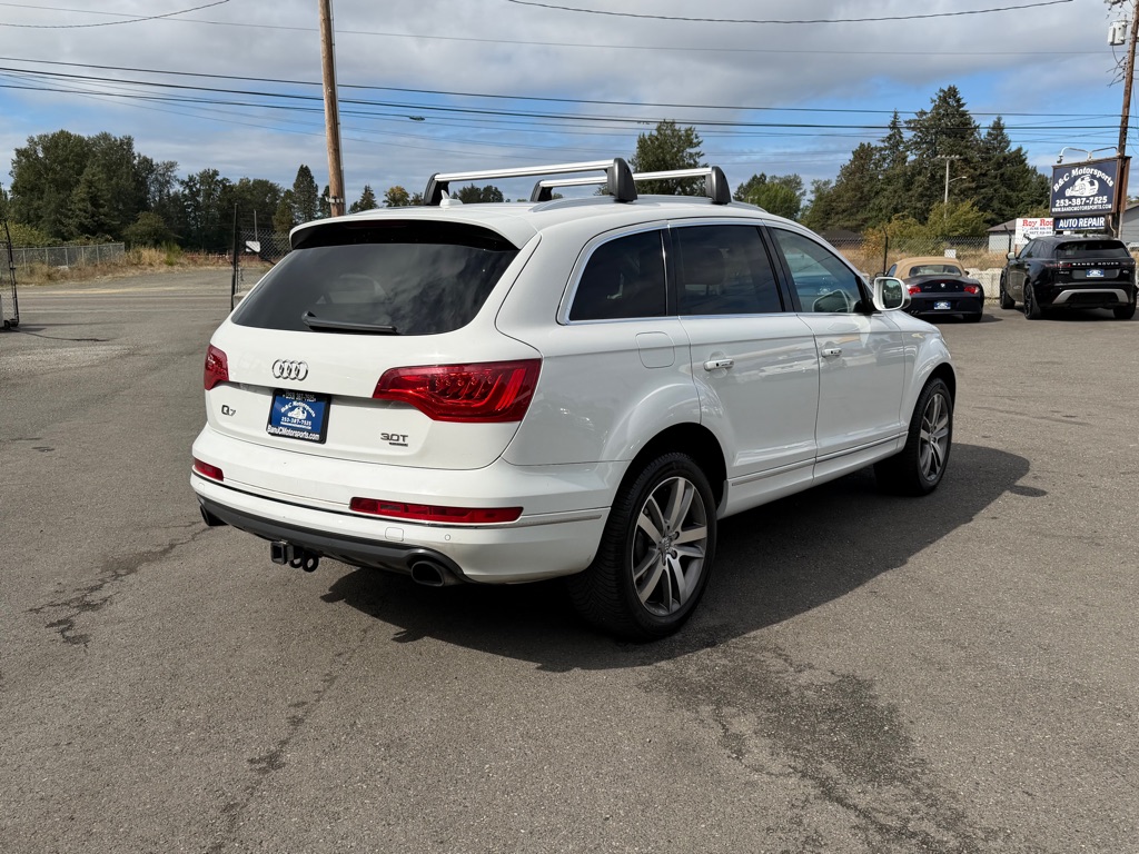 Photo 28 of this AUDI Q7