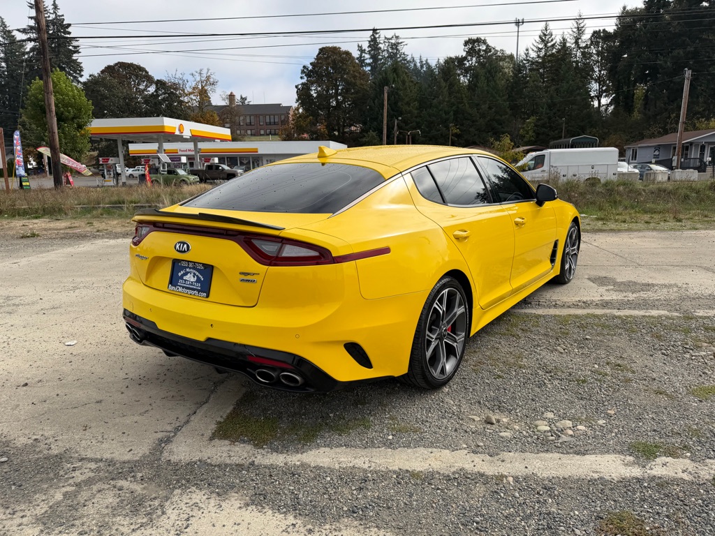 Photo 50 of this KIA STINGER