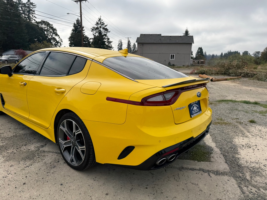 Photo 42 of this KIA STINGER