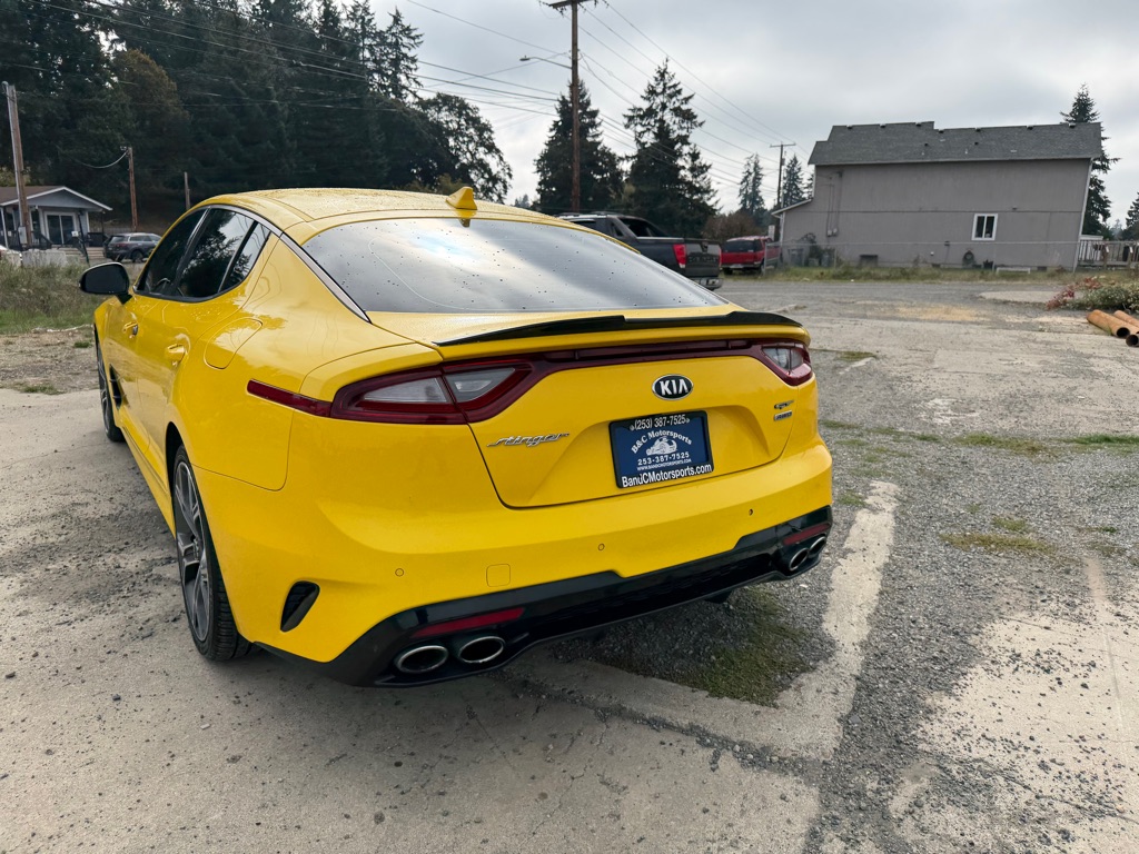 Photo 44 of this KIA STINGER
