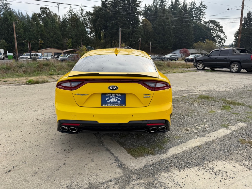Photo 46 of this KIA STINGER