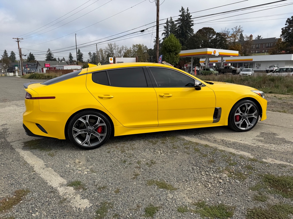 Photo 56 of this KIA STINGER