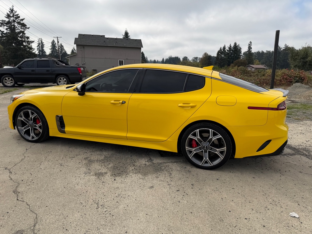 Photo 39 of this KIA STINGER