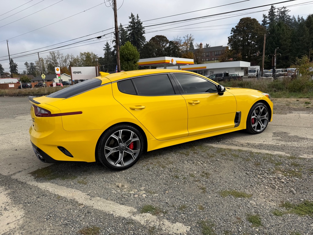 Photo 54 of this KIA STINGER