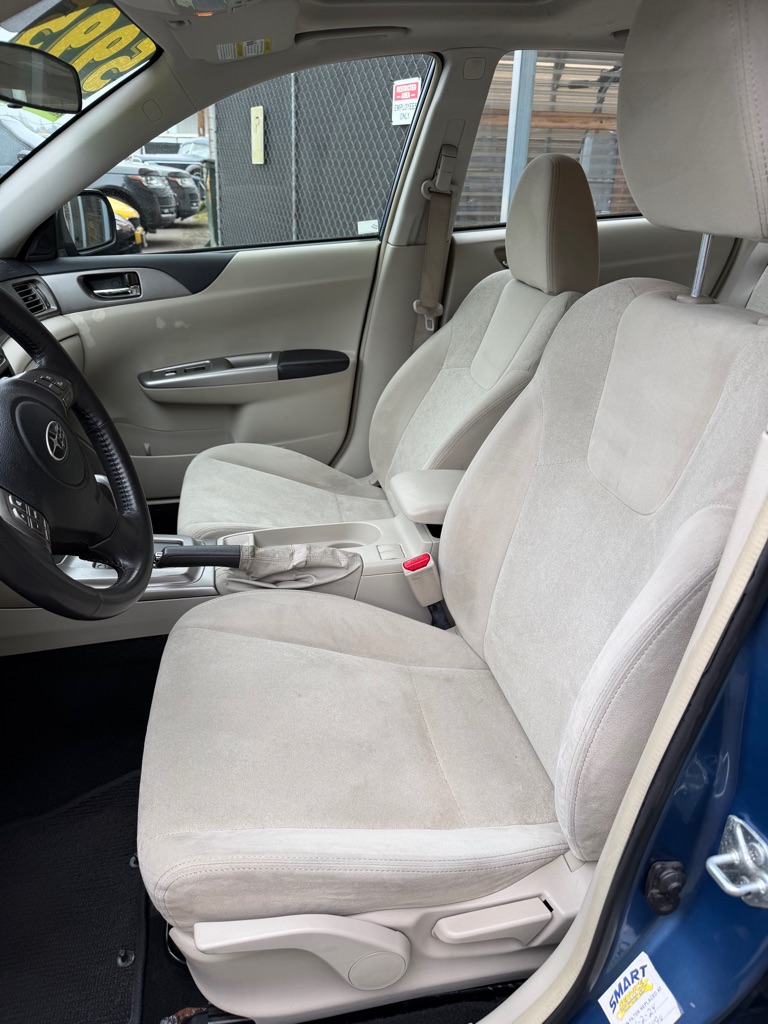 Photo 11 of this SUBARU IMPREZA