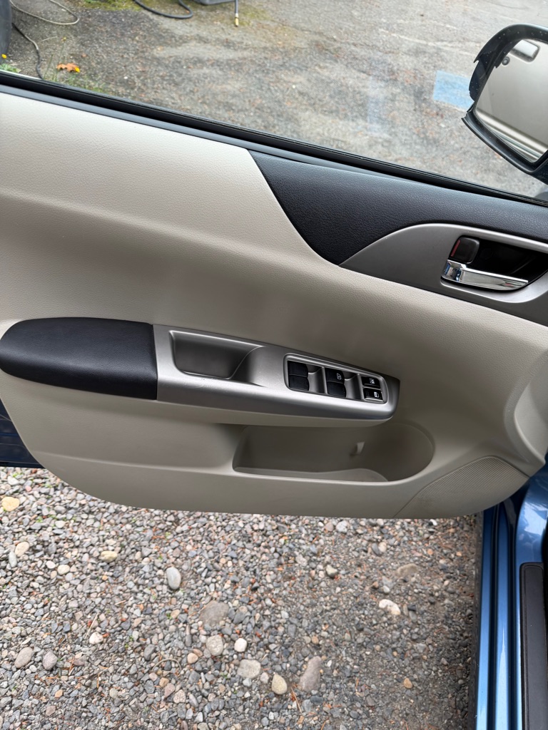 Photo 44 of this SUBARU IMPREZA