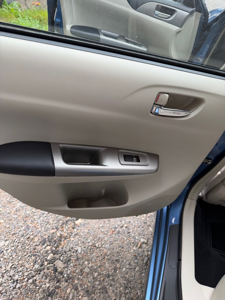 Photo 45 of this SUBARU IMPREZA