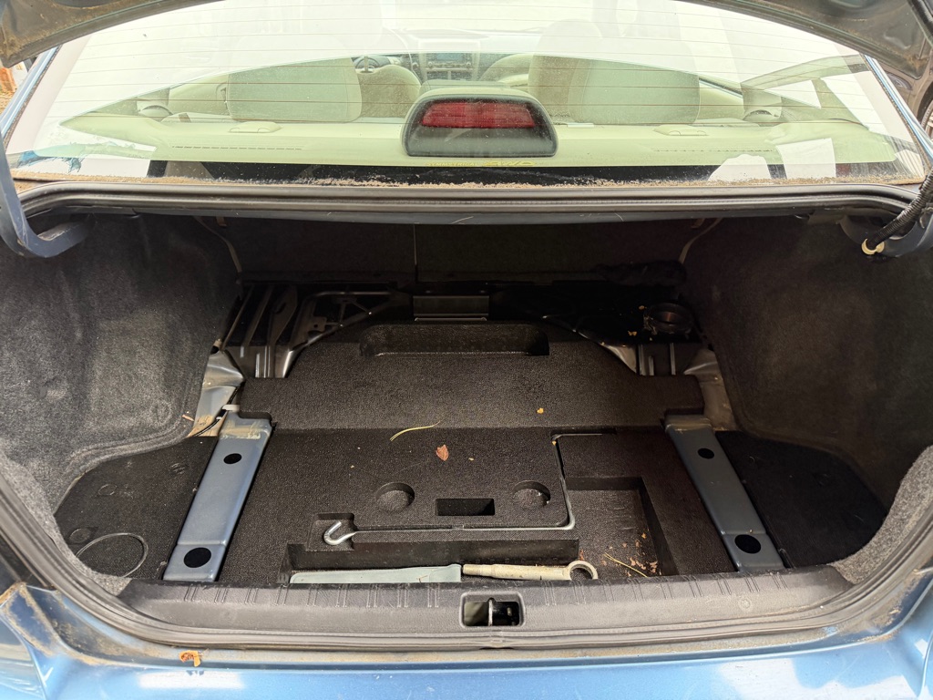 Photo 43 of this SUBARU IMPREZA