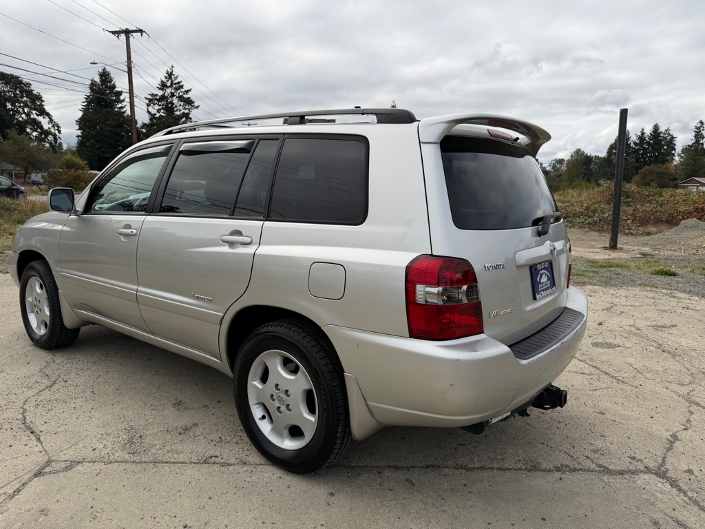 Photo 6 of this TOYOTA HIGHLANDER