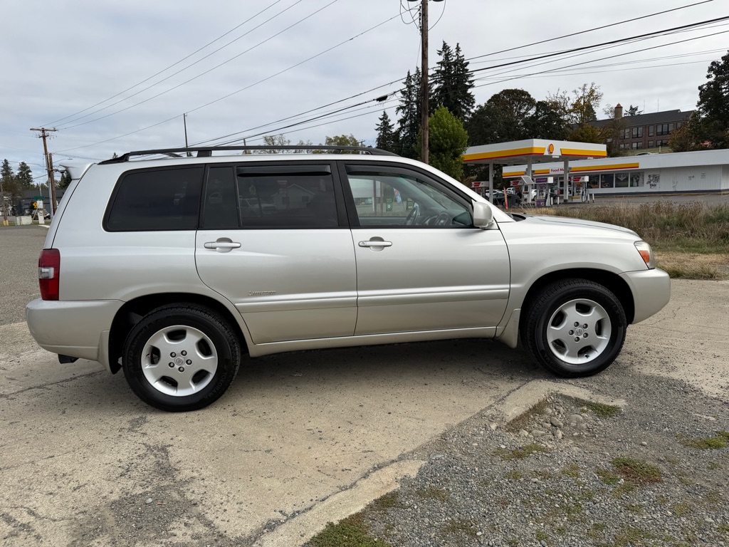 Photo 39 of this TOYOTA HIGHLANDER