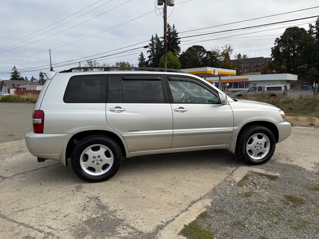 Photo 38 of this TOYOTA HIGHLANDER