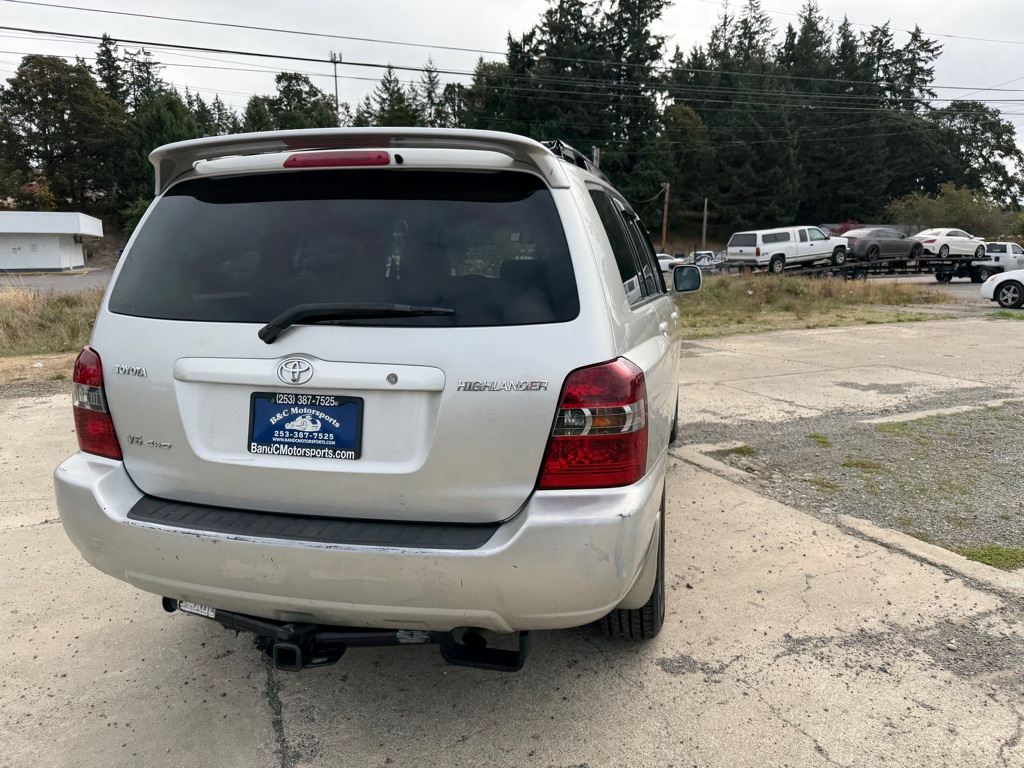 Photo 31 of this TOYOTA HIGHLANDER