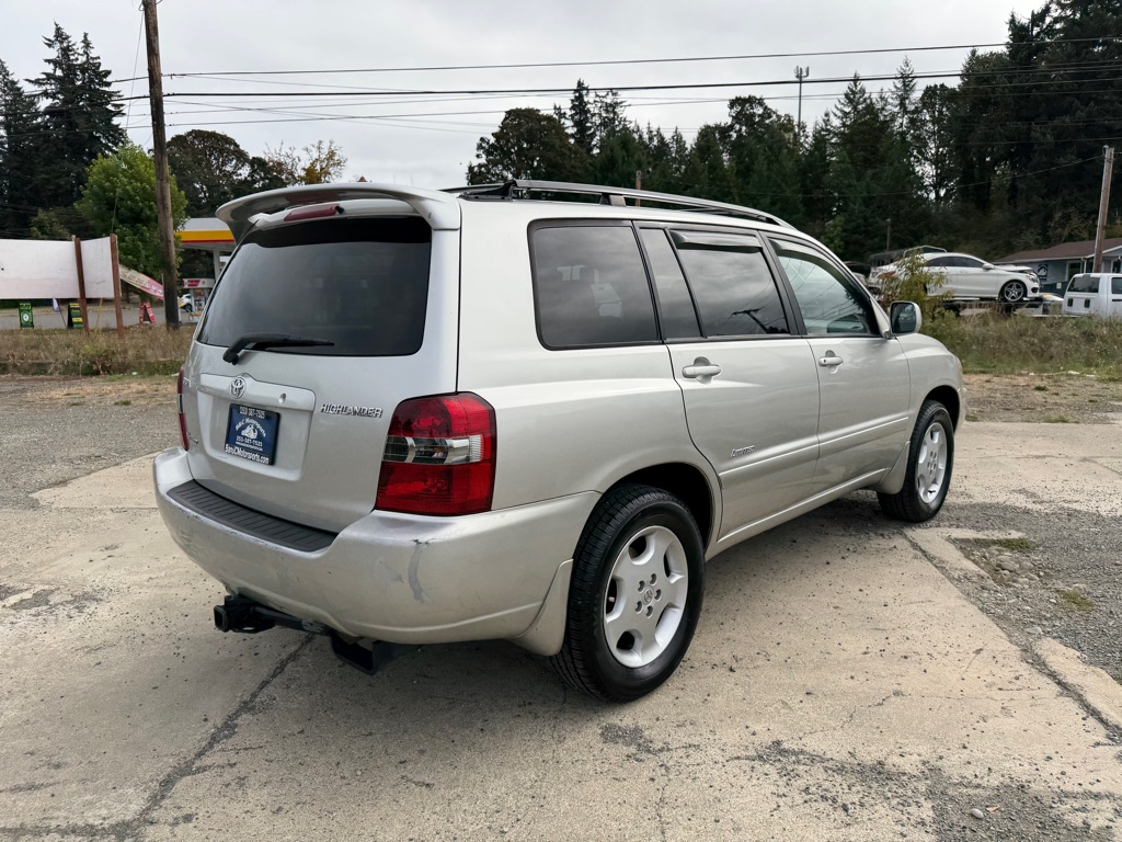 Photo 34 of this TOYOTA HIGHLANDER