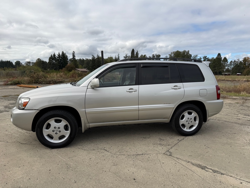Photo 23 of this TOYOTA HIGHLANDER