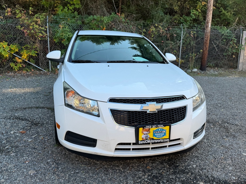 Photo 32 of this CHEVROLET CRUZE