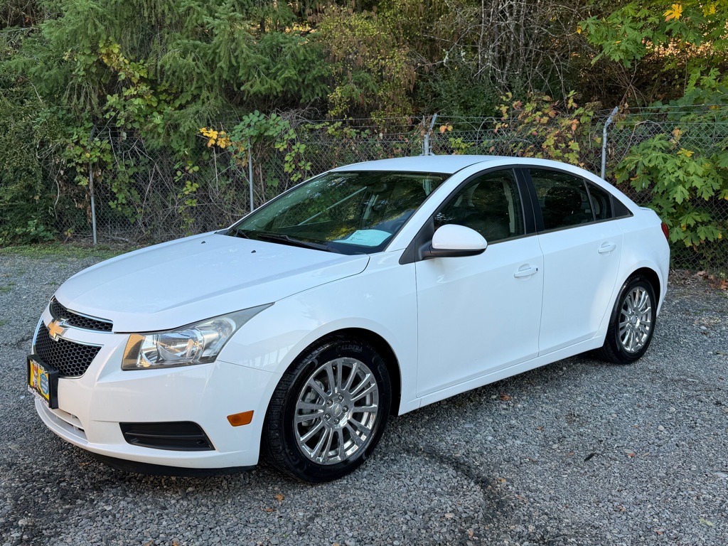 Photo 13 of this CHEVROLET CRUZE