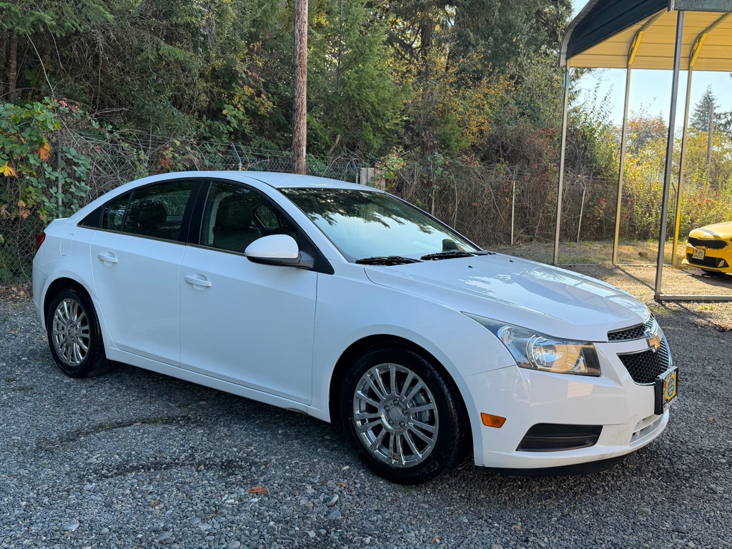 Photo 28 of this CHEVROLET CRUZE