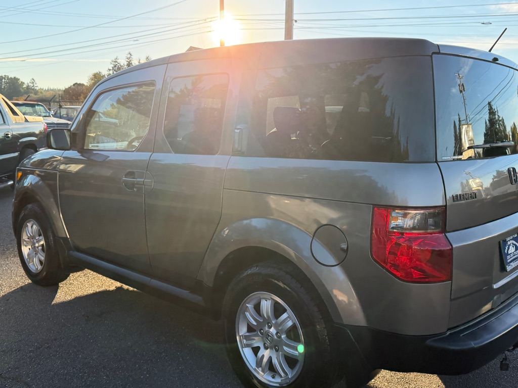 Photo 35 of this HONDA ELEMENT