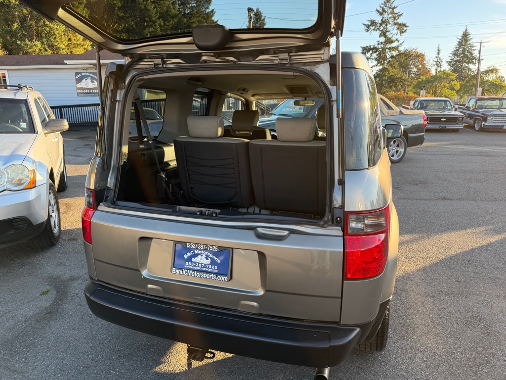 Photo 34 of this HONDA ELEMENT