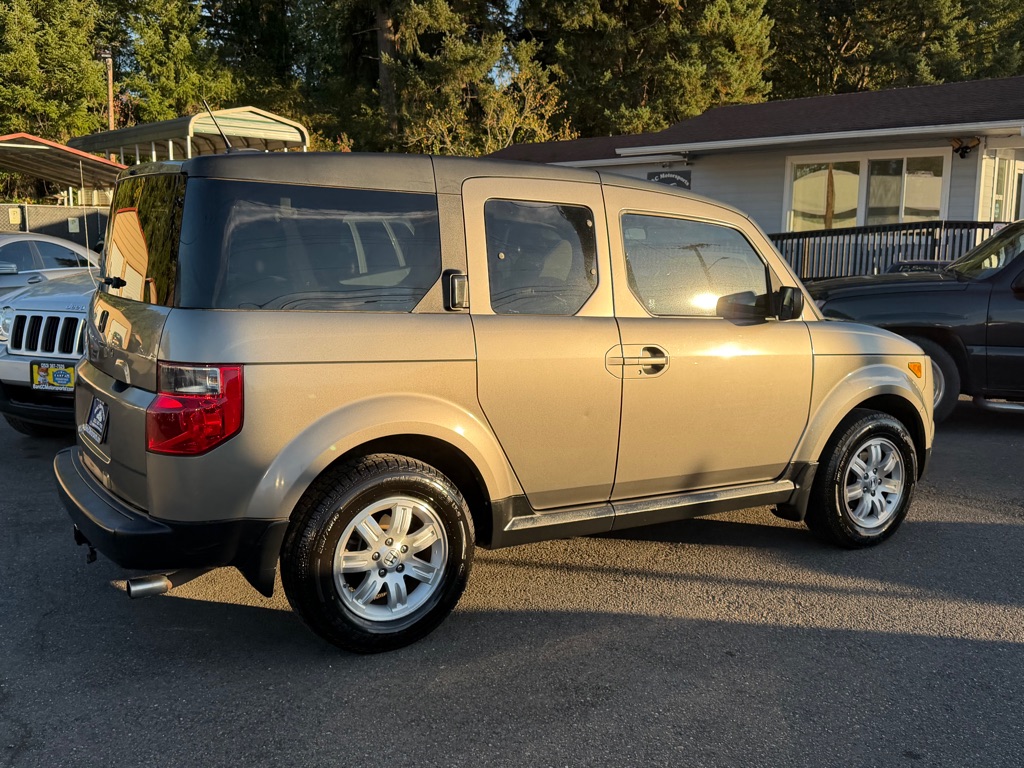 Photo 25 of this HONDA ELEMENT