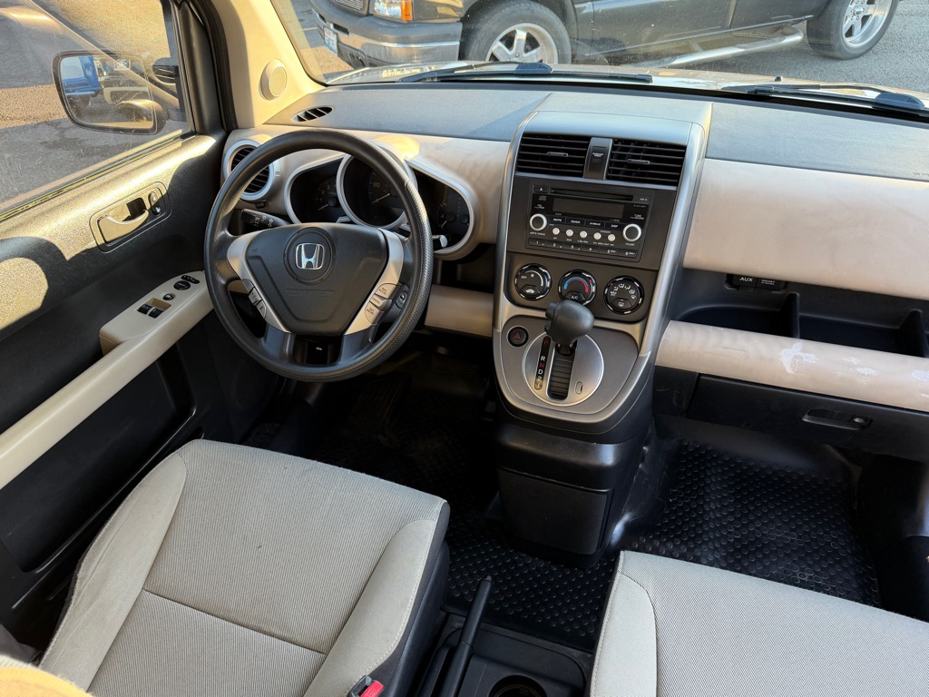 Photo 7 of this HONDA ELEMENT