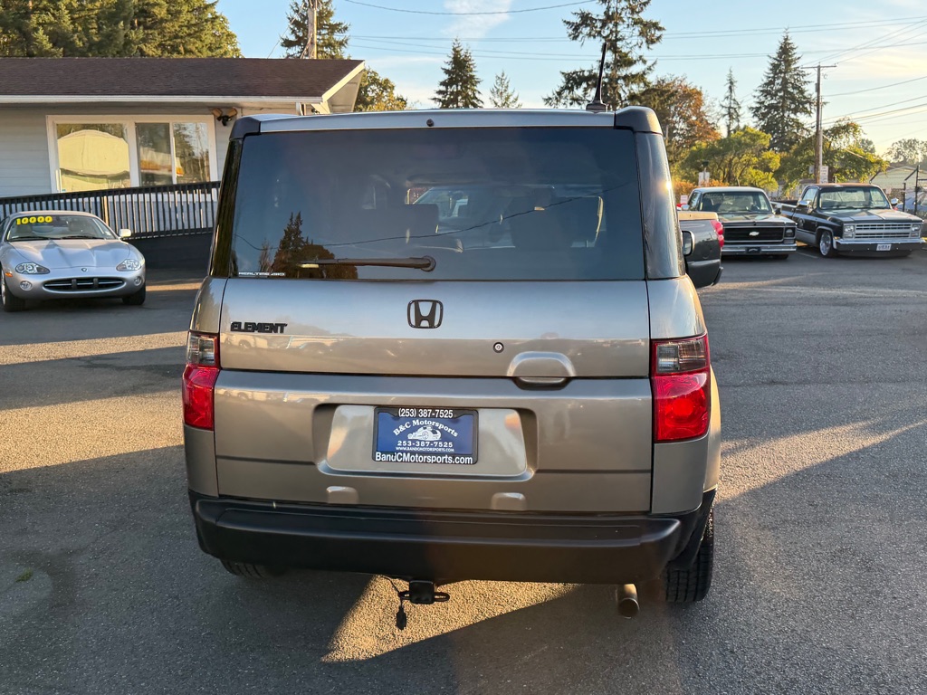 Photo 10 of this HONDA ELEMENT