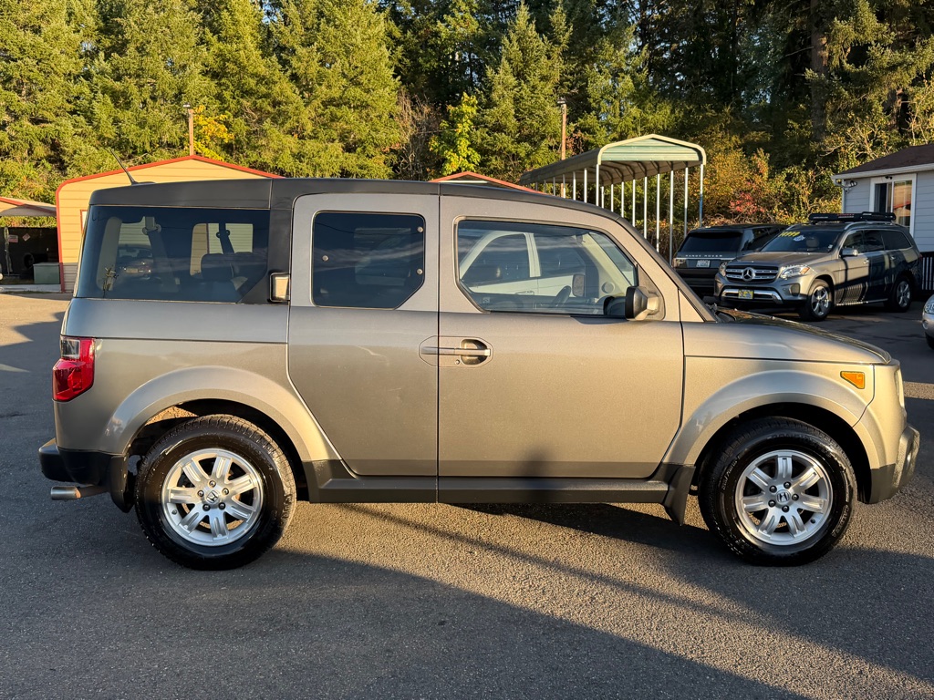 Photo 17 of this HONDA ELEMENT