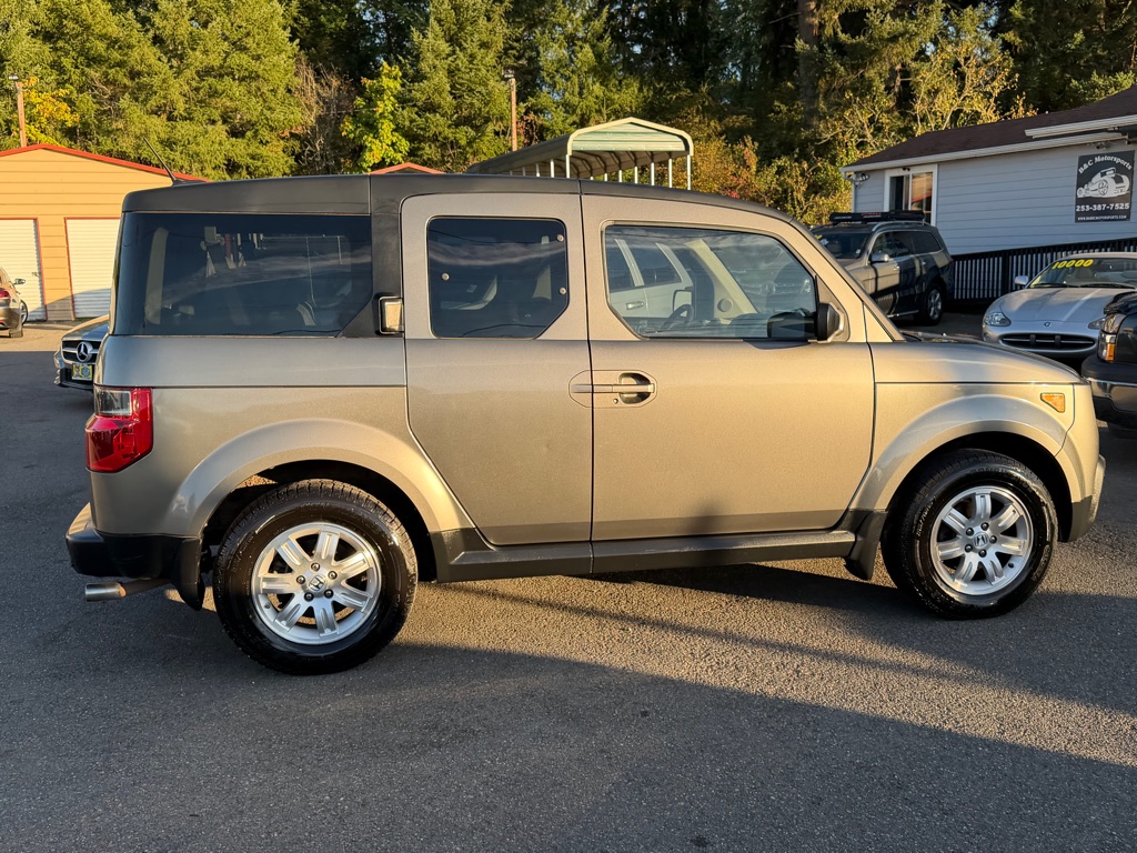 Photo 26 of this HONDA ELEMENT