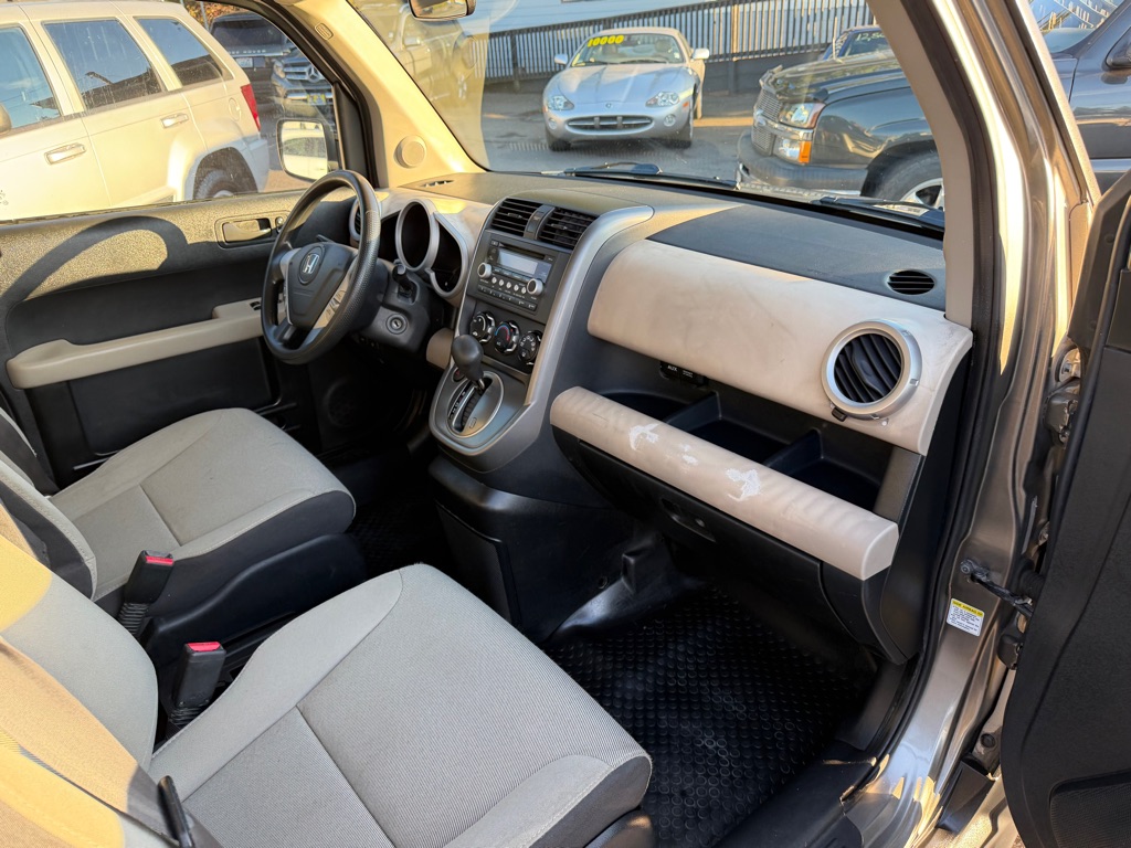 Photo 36 of this HONDA ELEMENT