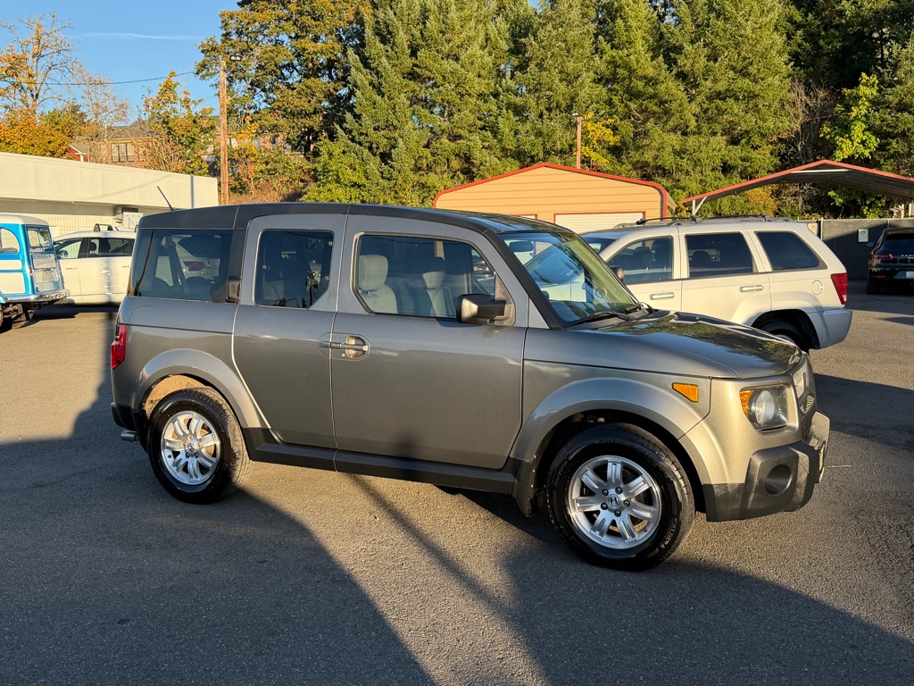 Photo 23 of this HONDA ELEMENT