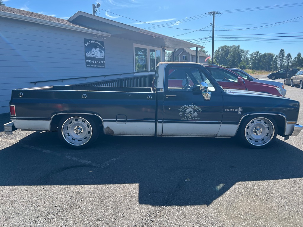 Photo 17 of this CHEVROLET C10