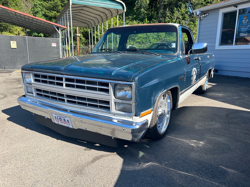 Photo 13 of this CHEVROLET C10