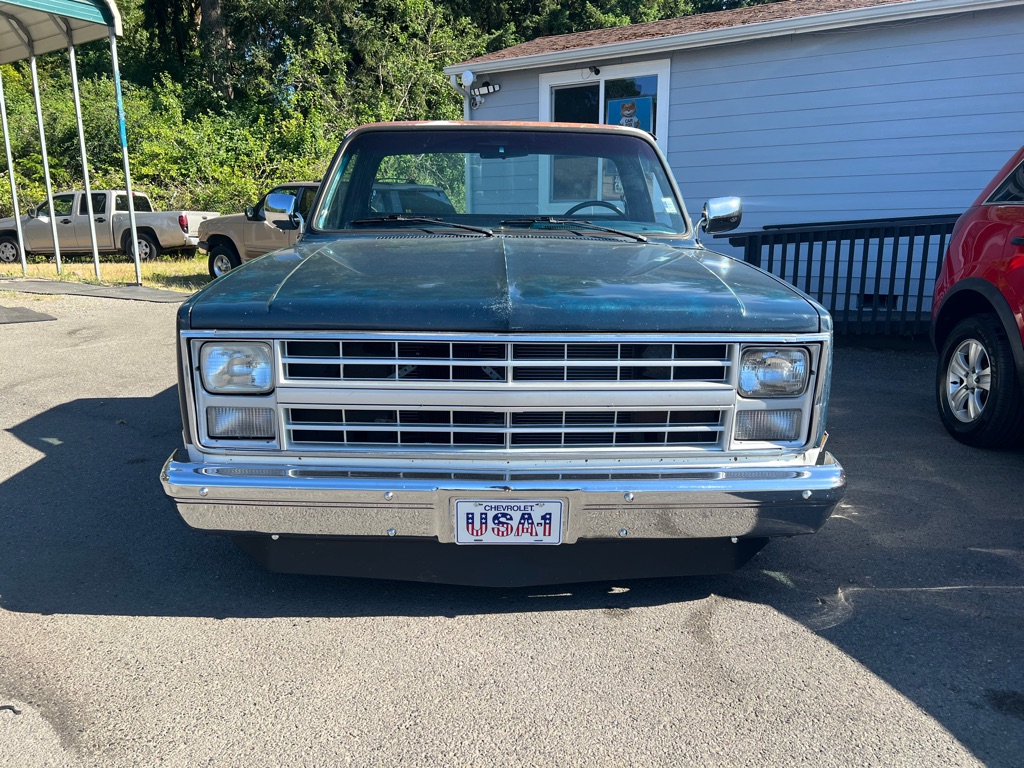 Photo 14 of this CHEVROLET C10
