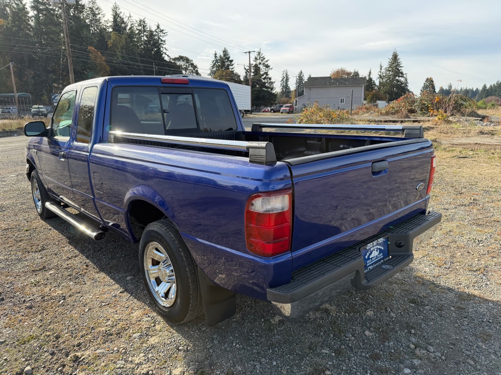 Photo 32 of this FORD RANGER