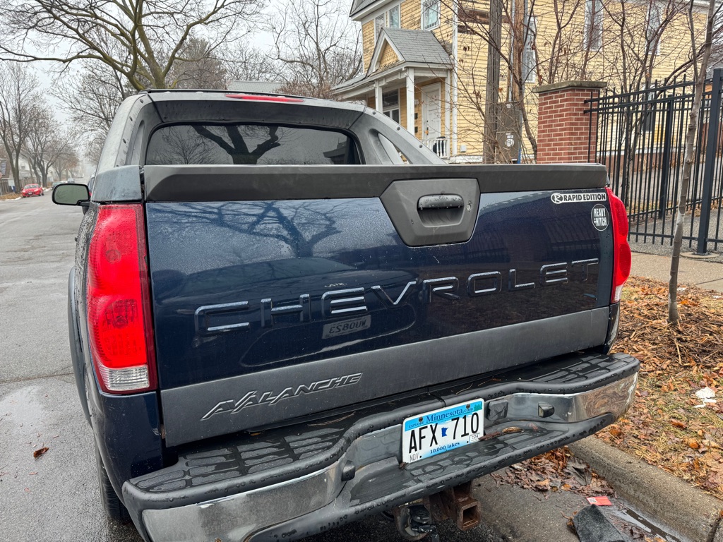 2011 CHEVROLET AVALANCHE