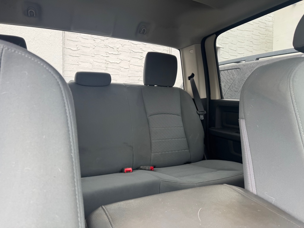 Photo 5 of this RAM 1500