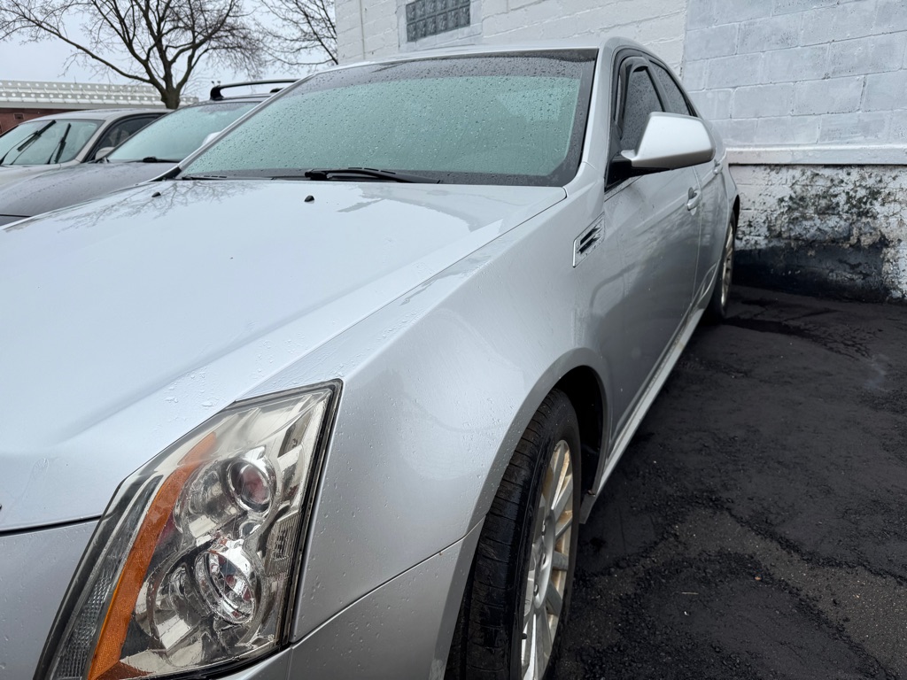 Photo 3 of this CADILLAC CTS