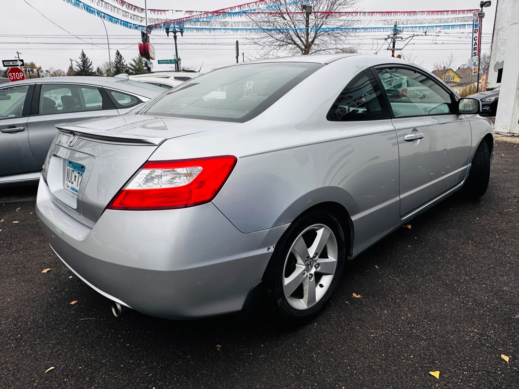 Photo 4 of this HONDA CIVIC