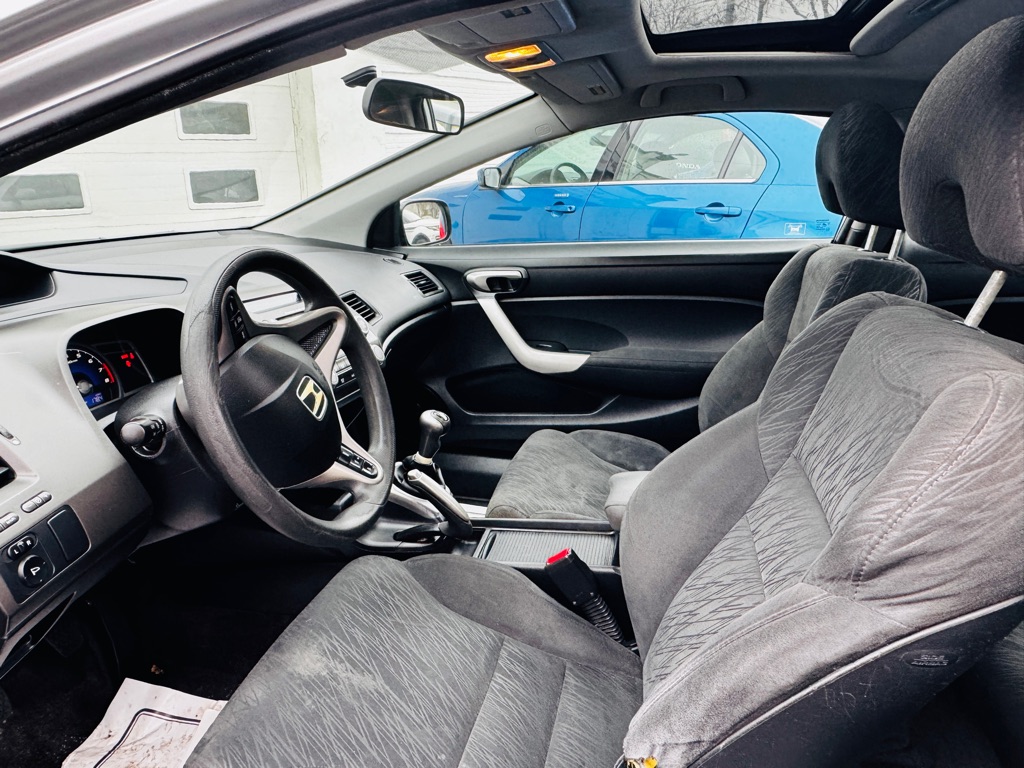 Photo 5 of this HONDA CIVIC
