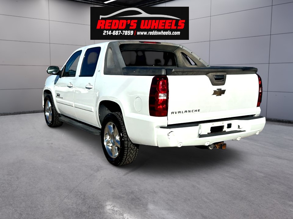 Photo 4 of this CHEVROLET AVALANCHE